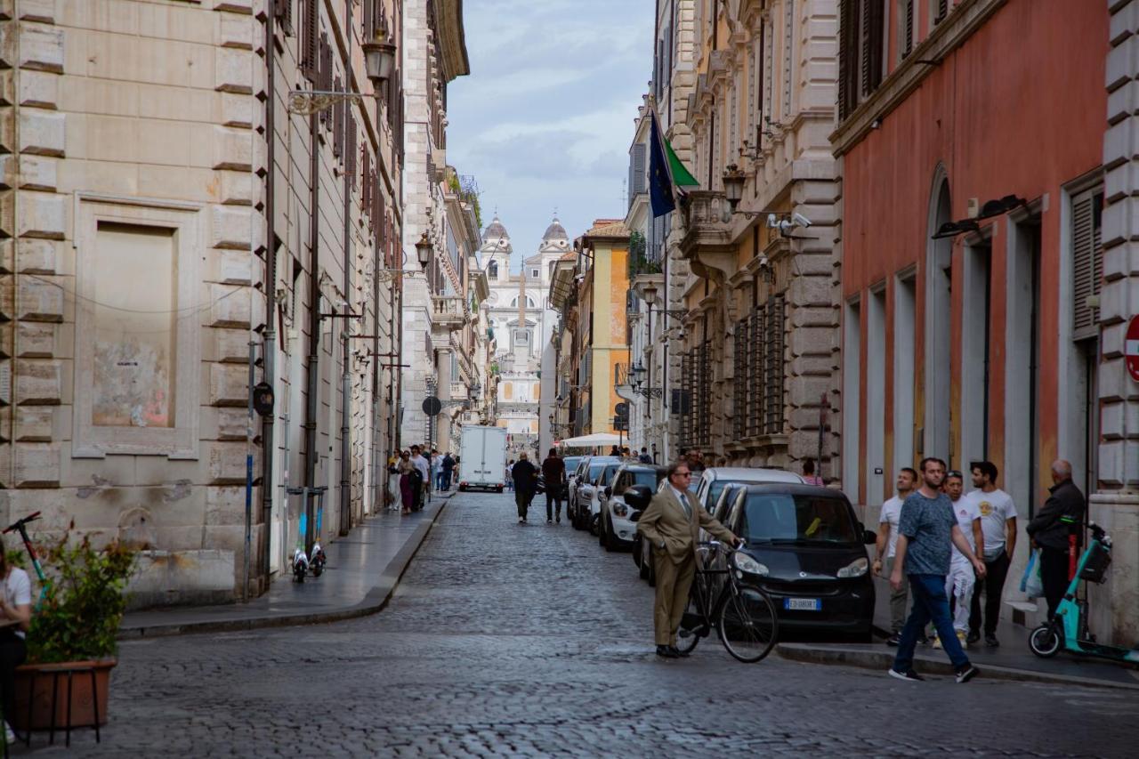 Repetita Juvant Rome Luaran gambar