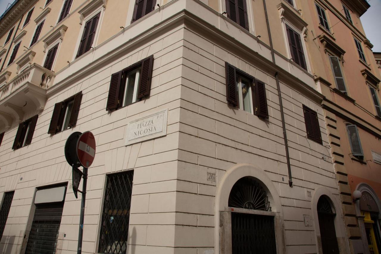 Repetita Juvant Rome Luaran gambar